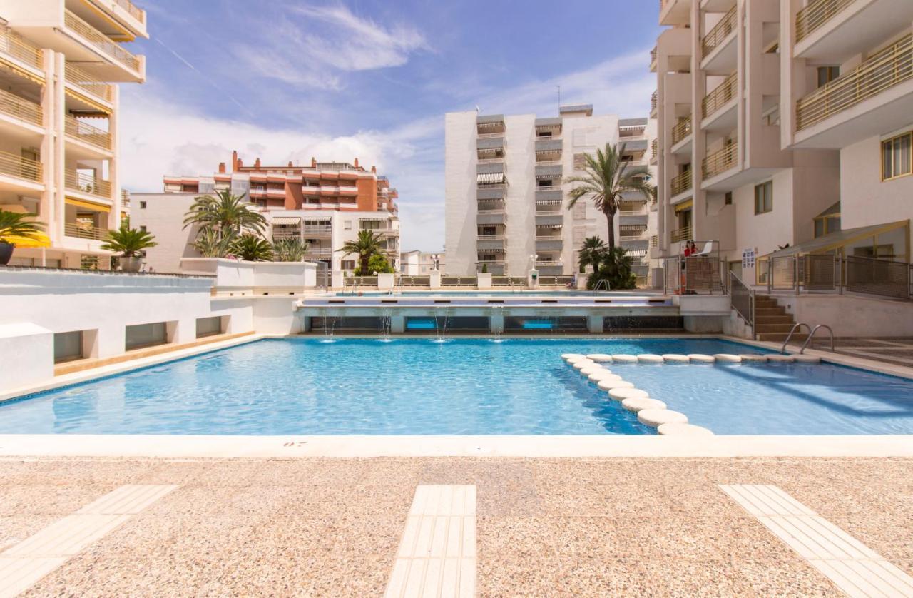 Estudio A 100 Metros De La Playa Salou Esterno foto